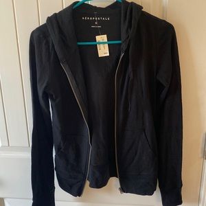 NWOT Zip up hoodie size small